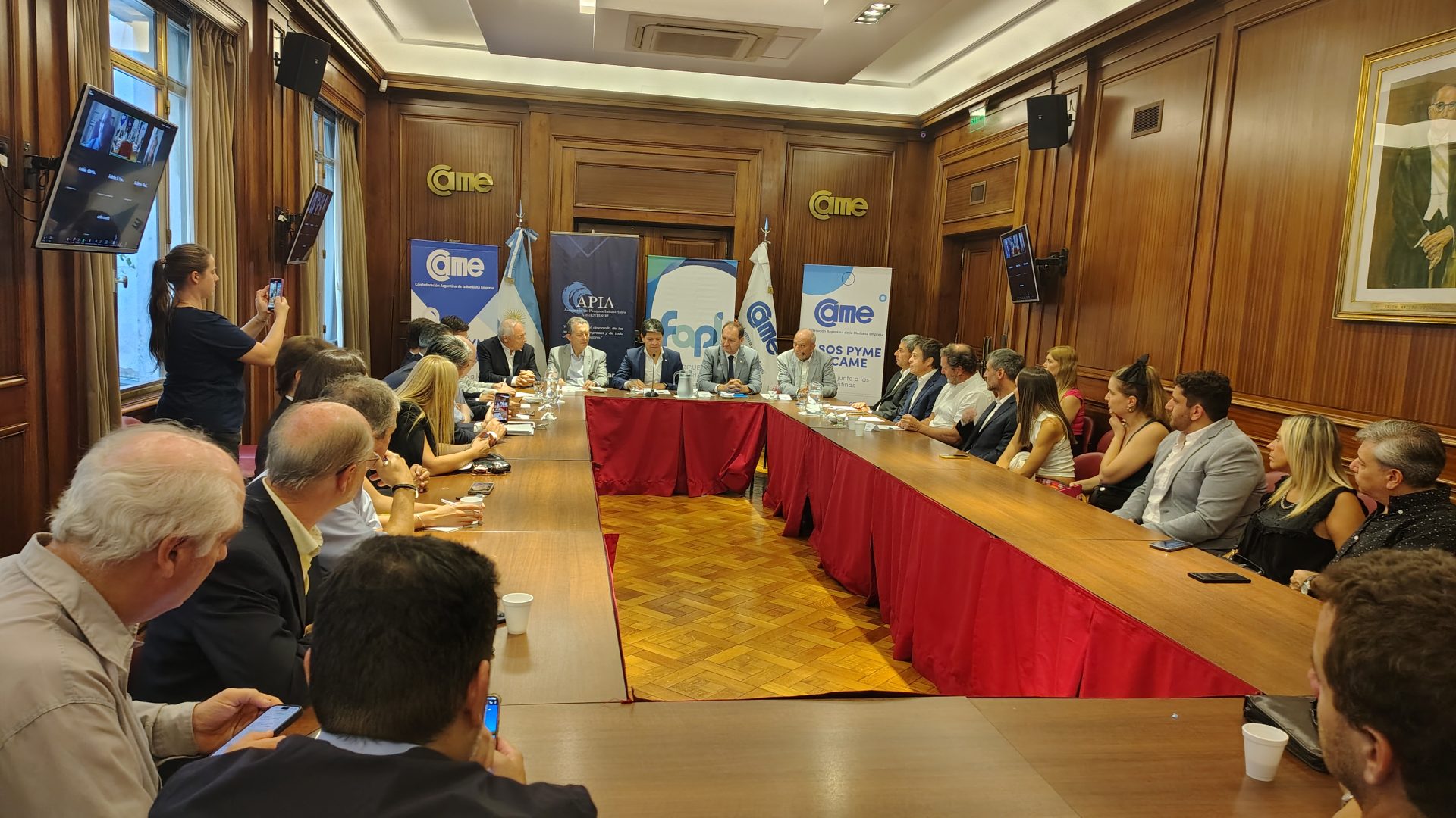 LANZAMIENTO DE LA 2° EXPO PARQUES INDUSTRIALES CÓRDOBA 2025 EN CAME ...